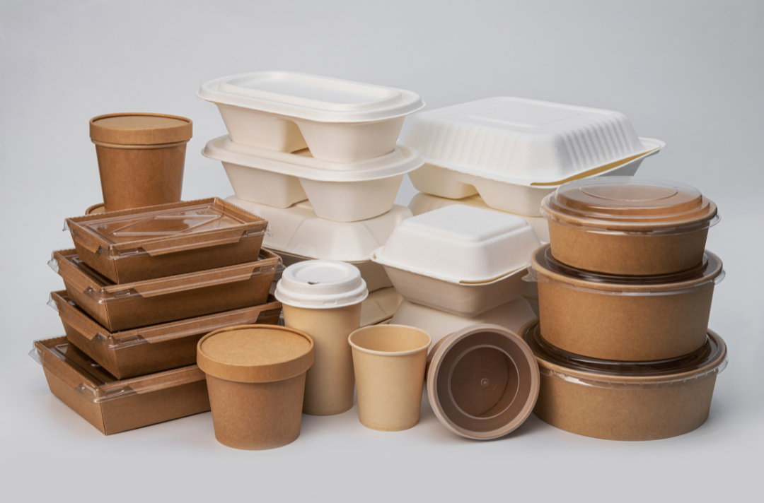 Biodegradable and eco-friendly food packaging solutions by B Eco Packaging, showcasing sustainable materials like sugarcane, paper, and cornstarch for takeaway and catering needs.